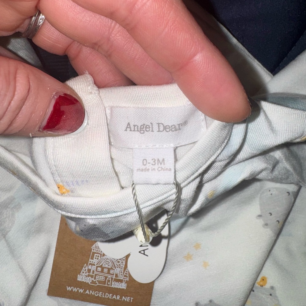NWT - Angel Dear White and Gray Hippo Infant Nightgown and Matching Swaddle - Picture 3 of 4